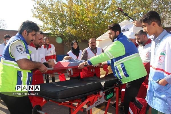 بیست و چهارمین مانور سراسری زلزله و ایمنی شهرستان‌های استان تهران، به میزبانی شهرستان قرچک