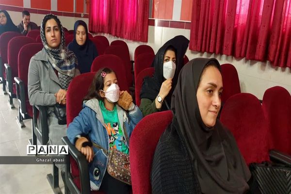 برگزاری انتخاب شورای مرکزی انجمن اولیا و مربیان شهرستان محمودآباد