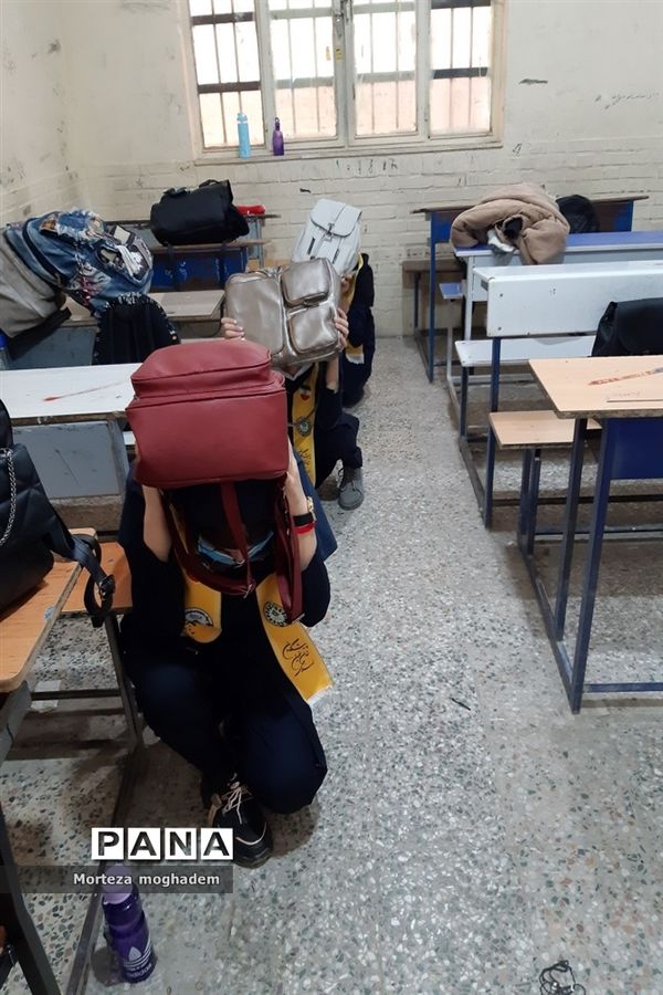 بیست و چهارمین مانور سراسری زلزله و ایمنی در مدارس شادگان