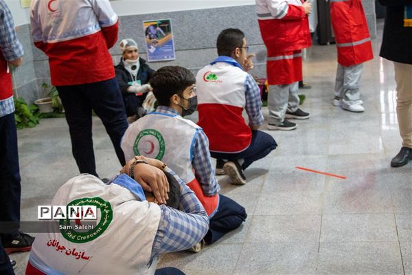 بیست و چهارمین مانور سراسری زلزله و ایمنی مدارس در اصفهان - 1