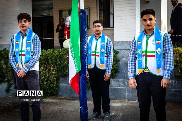 بیست و چهارمین مانور سراسری زلزله و ایمنی مدارس در اصفهان - 2
