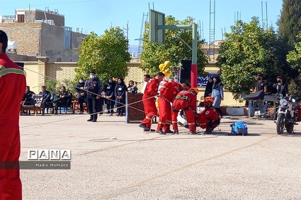 بیست و چهارمین مانور سراسری زلزله و ایمنی مدارس در شهرستان فسا