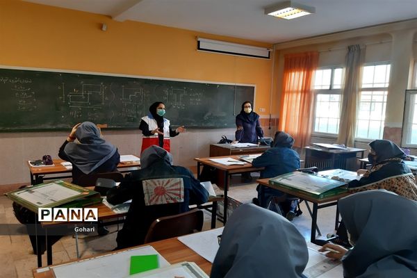 بیست و چهارمین مانور سراسری زلزله در هنرستان معصومیه