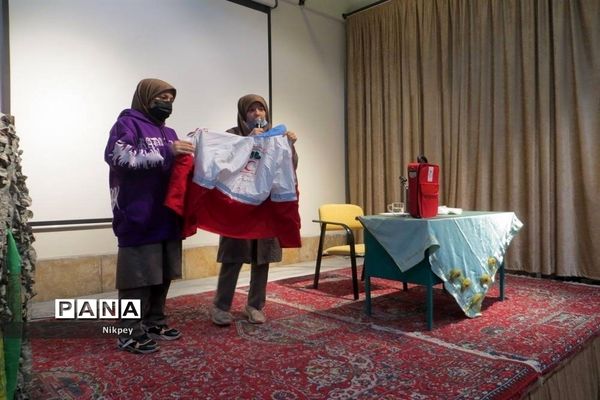آموزش کمک‌های اولیه دبیرستان شاهد حجاب منطقه ۱۳