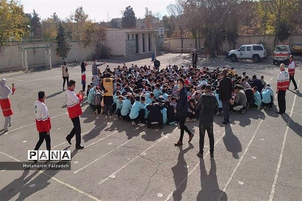 بیست و چهارمین مانور سراسری زلزله و ایمنی مدارس در منطقه ۱۵