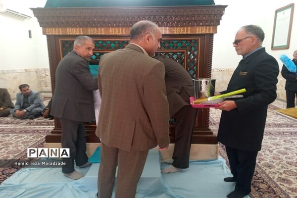 آیین معنوی غبارروبی مرقد شهید آیت الله مدرس (ره)