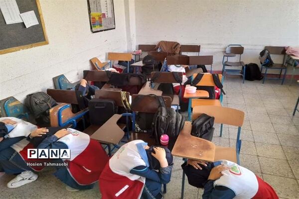 بیست و چهارمین مانور سراسری زلزله و ایمنی مدارس در آباده