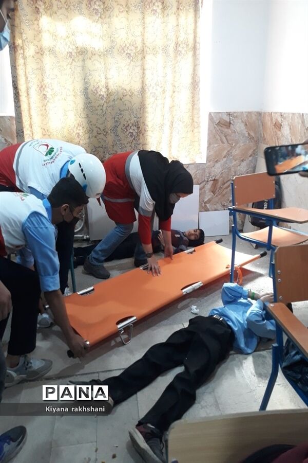 بیست و چهارمین مانور سراسری زلزله و ایمنی مدارس در زاهدان
