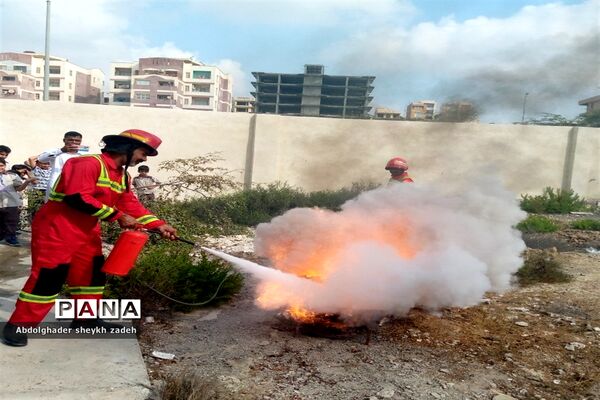 بیست و چهارمین مانور سراسری زلزله و ایمنی مدارس در چابهار