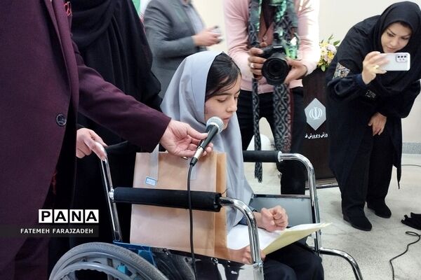 گرامیداشت هفته معلولان در آموزشگاه استثنایی سردار سلیمانی فشافویه