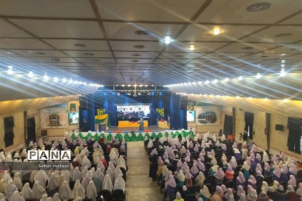 جشن ریحانه ویژه دانش‌آموزان ناحیه 3 شیراز