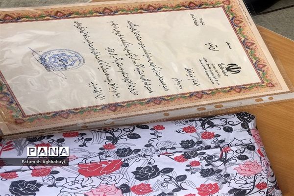 برگزاری جشن در دبیرستان مرضیه به‌مناسبت ولادت حضرت زینب