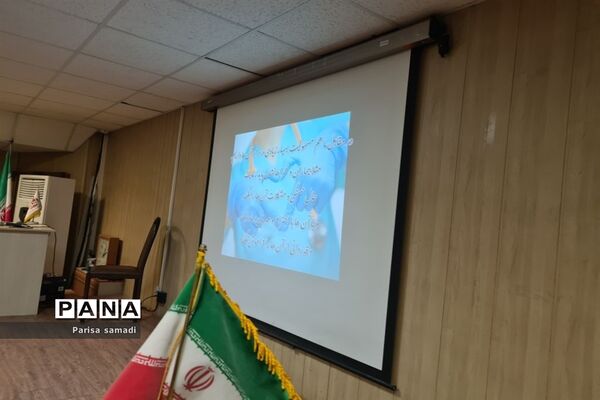جشن ولادت حضرت زینب و روز پرستار در دبیرستان فرهنگ دختران منطقه ۱۳