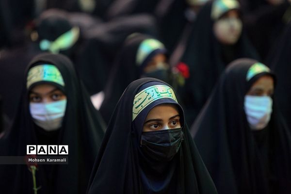 همایش دختران زینبی در حرم حضرت معصومه(س)-1