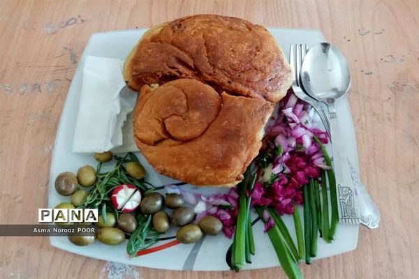 جشنواره غذای سالم درآموزشگاه الله‌اکبر اسلامشهر