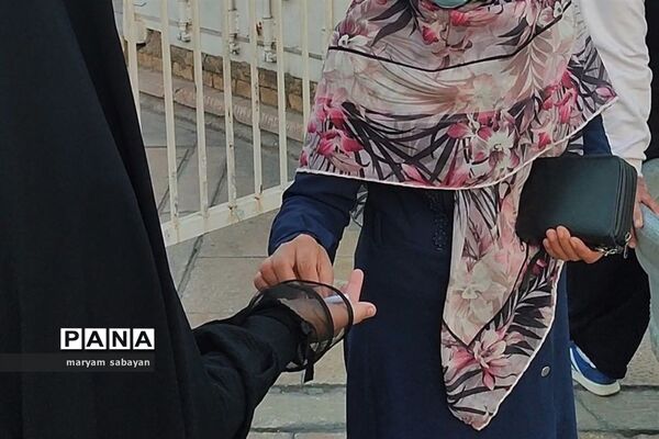 اجرای طرح حریر حیا در حرم سید علاءالدین شیراز