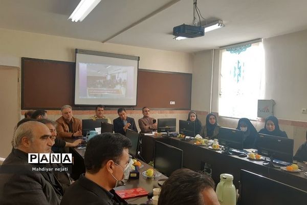 برگزاری جلسه هم‌اندیشی مدیران مدارس رودهن