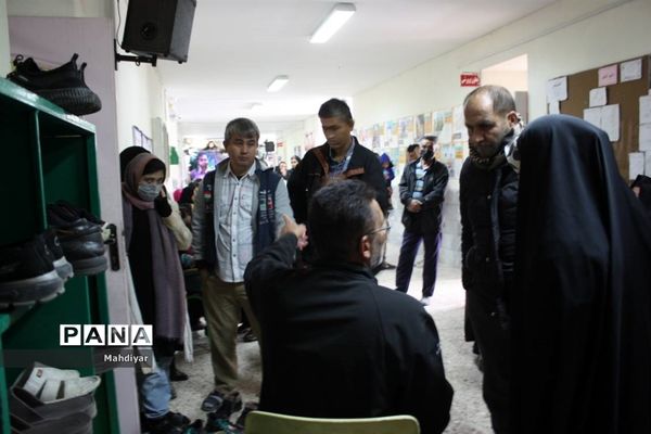 ارائه خدمات درمانی گروه جهادی سردار حاج حسین همدانی در بخش جوادآباد