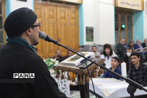 محفل انس با قرآن کریم در گلوگاه