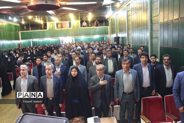 نشست صمیمی وزیر آموزش و پرورش با فرهنگیان استان یزد