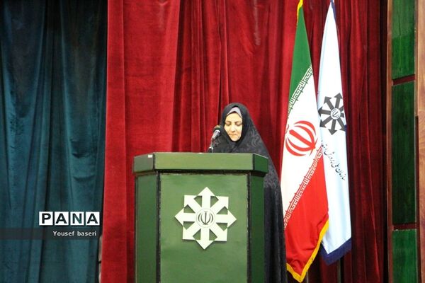 نشست صمیمی وزیر آموزش و پرورش با فرهنگیان استان یزد