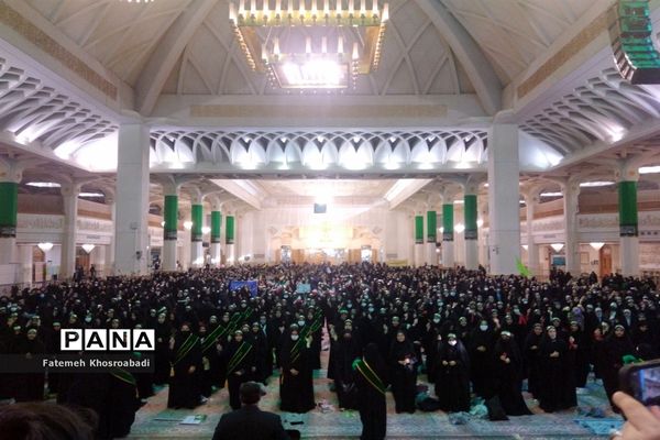 همایش دختران زینبی در حرم حضرت معصومه(س)-2