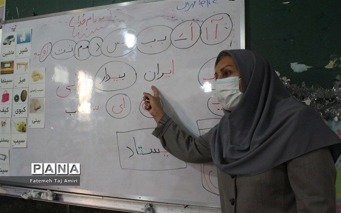 تاثیر معلم بر دانش‌آموزان از ‌تربیت خانواده بیشتر است