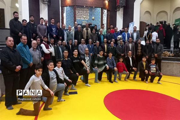 جشن میلاد حضرت زینب (س)‌ و تقدیر از پرستاران و مدافعان سلامت میانه