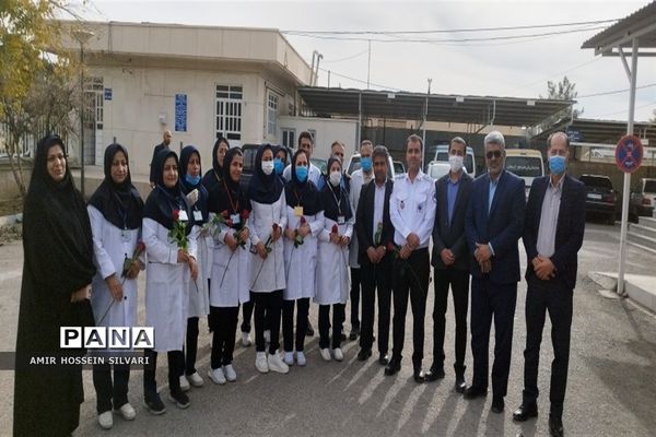 حضور فرهنگیان جهرم در مراکز درمانی و تقدیر از تلاش پرستاران