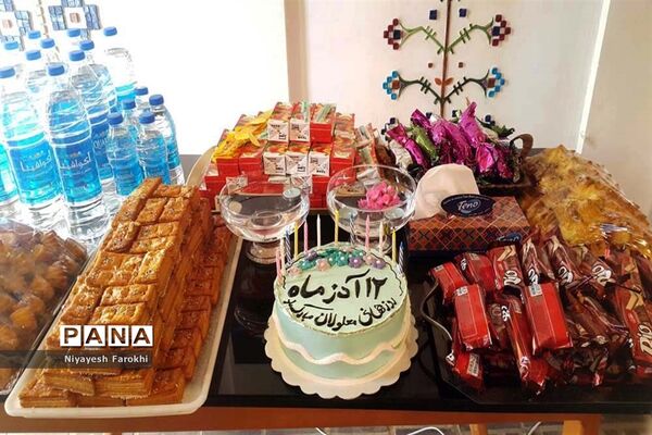 افتتاح نمایشگاه هنری معلولان در آباده