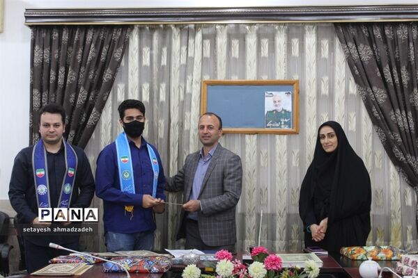 مراسم تقدیر از برگزیدگان جشنواره‌ها و پویش‌های سازمان دانش‌آموزی در گلوگاه