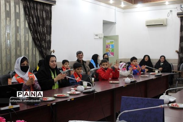 مراسم تقدیر از برگزیدگان جشنواره‌ها و پویش‌های سازمان دانش‌آموزی در گلوگاه