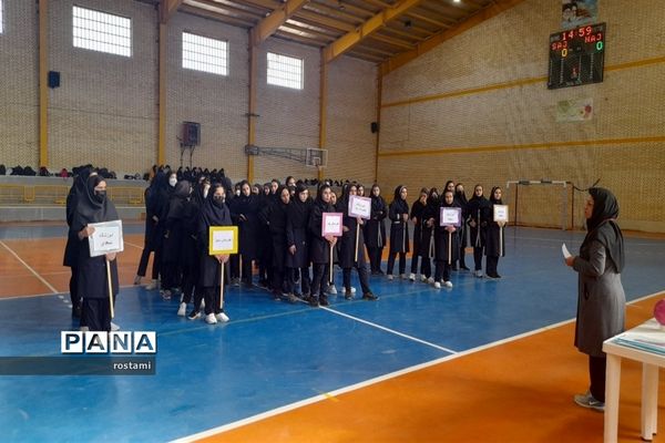 افتتاحیه مسابقات هندبال مدارس  دخترانه شهرستان برخوار