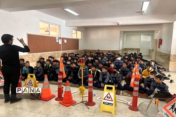 طرح آگاه‌سازی مدارس در محورهای حقوق شهروندی  و آموزش فرهنگ ترافیک در زنجان