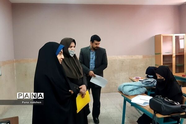 برگزاری امتحانات شبه‌نهایی پایه دوازدهم در آموزش و پرورش رودهن