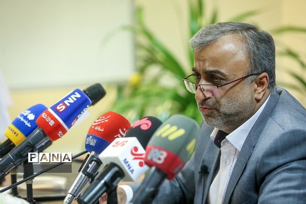 نشست خبری مدیرعامل مؤسسه صندوق ذخیره فرهنگیان