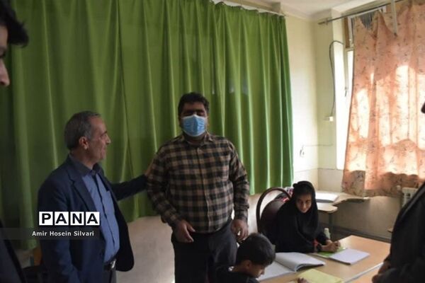دیدار مدیر آموزش و پرورش جهرم با معلمان و دانش‌آموزان مدارس با نیازهای ویژه