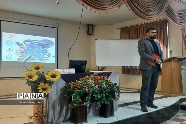 کارگاه آموزشی خبرنگاری  ویژه دانش‌آموزان دختر ناحیه 6 مشهد