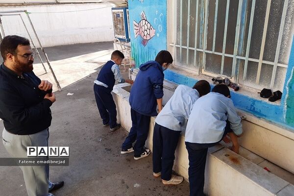 برگزاری و آموزش نماز جماعت در مدارس ابتدایی رودهن