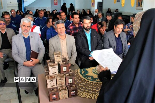 افتتاح نمایشگاه صنایع‌دستی و فعالیت‌های هنری مراکز توانبخشی معلولان ابرکوه