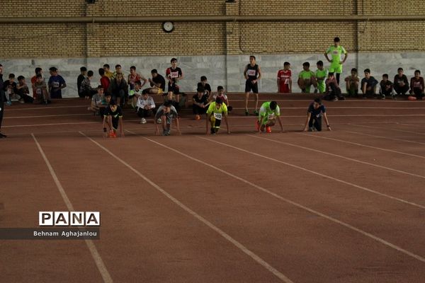 مسابقات دوومیدانی مدارس متوسطه ناحیه یک زنجان