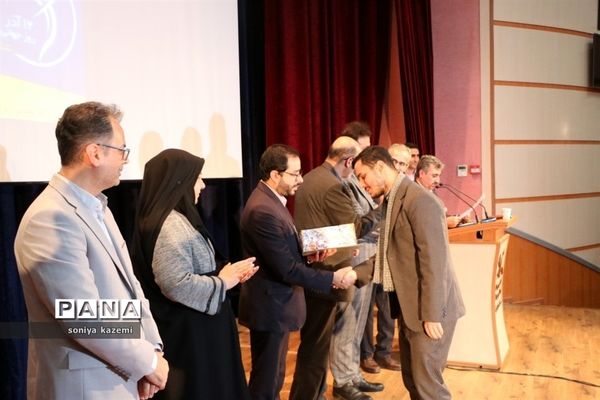 تقدیر از دانش‌آموزان استثنایی مازندران