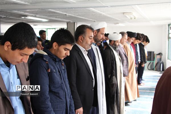 برگزاری طرح «دوشنبه‌های نماز» در هنرستان شهید رجایی ناحیه یک یزد