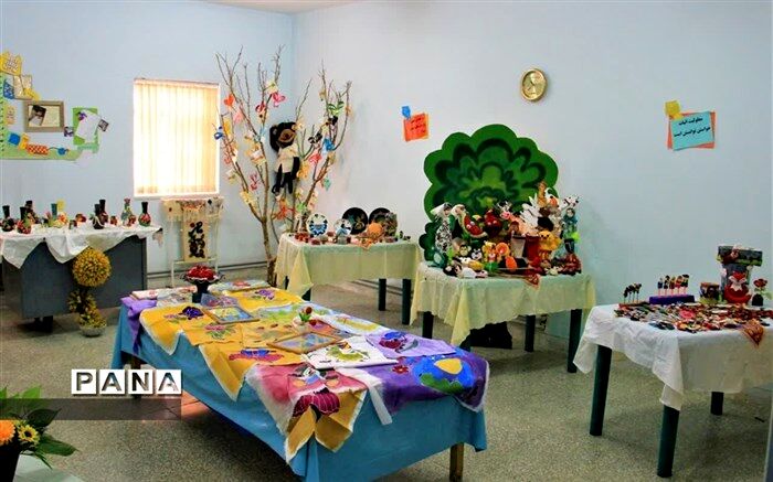 افتتاح نمایشگاه صنایع‌دستی و فعالیت‌های هنری مراکز توانبخشی معلولین در ابرکوه