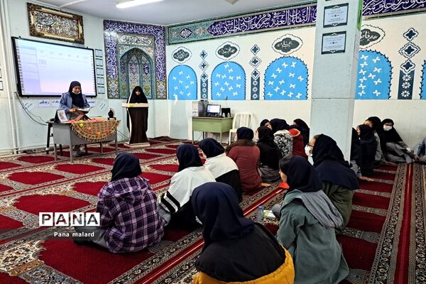 اجرای طرح یاریگران زندگی در مدارس ملارد
