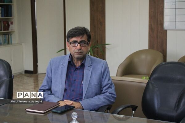 نشست هم‌اندیشی سفرهای تربیتی راهیان پیشرفت