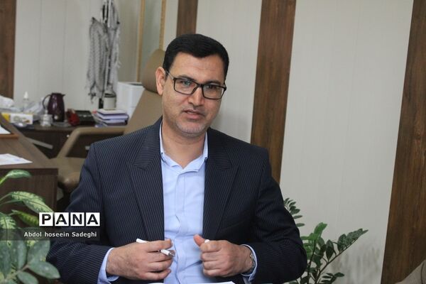 نشست هم‌اندیشی سفرهای تربیتی راهیان پیشرفت