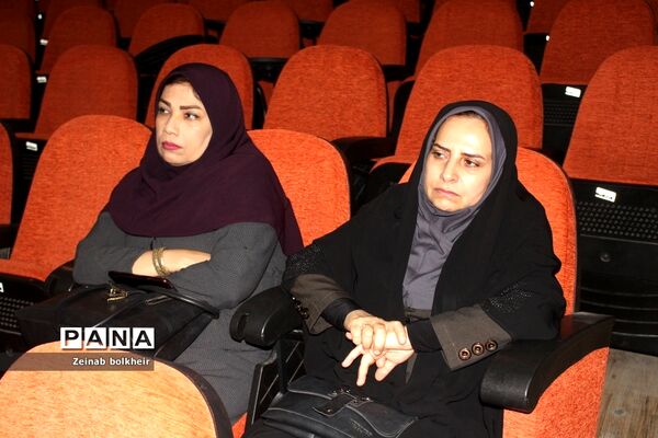 جلسه توجیهی دومین جشنواره ملی تئاتر درسی شهرستان بوشهر
