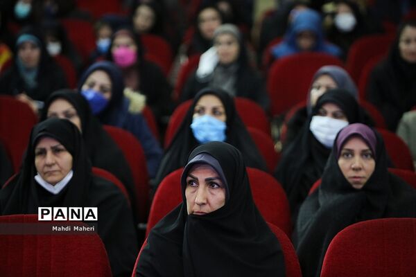 بیست و پنجمین دوره معلم پژوهنده، پژوهشگران برتر و دانش‌آموزان برگزیده