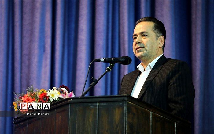 پژوهش باید جلودار تمام اقدامات و فعالیت های فرآیند تعلیم و تربیت باشد